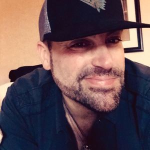 Meet your Posher, Jay